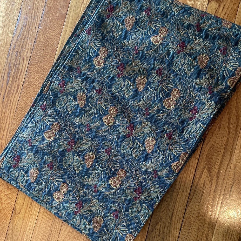 Floral Christmas Tapestry Placemats